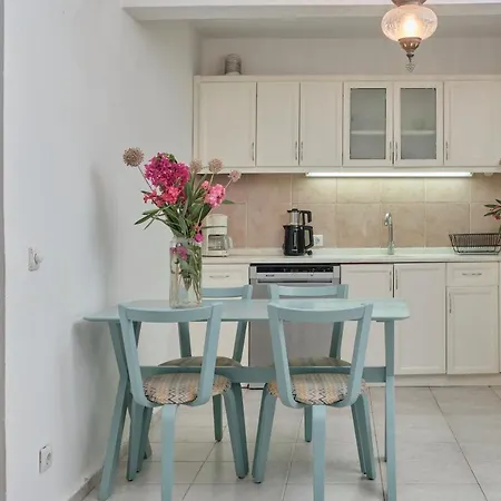 Kaktus Ada Apartment *