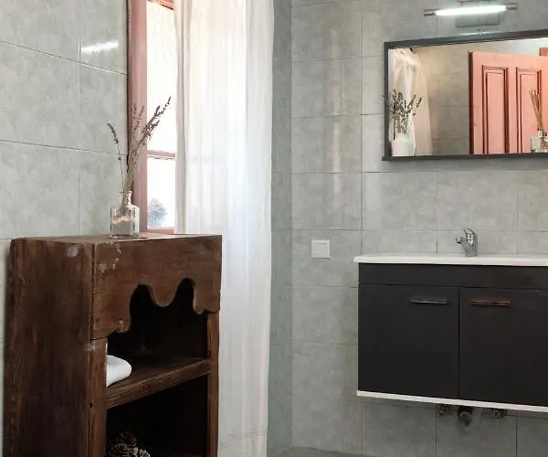 Kaktus Ada דירה *